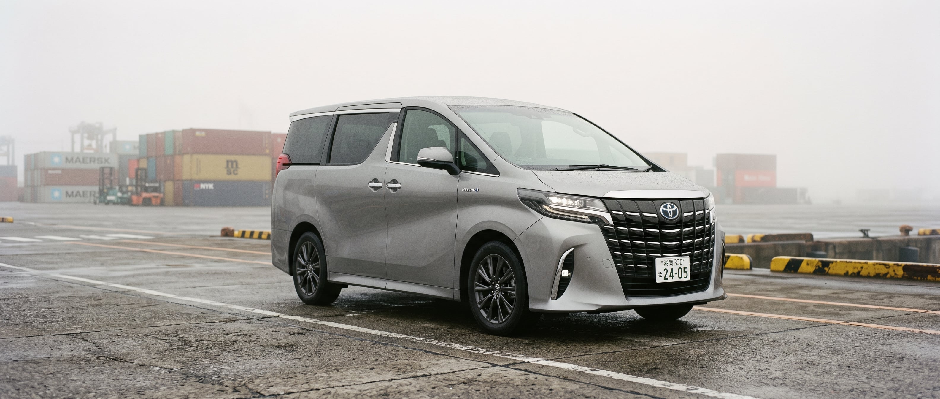 Toyota Alphard Hybrid с аукциона