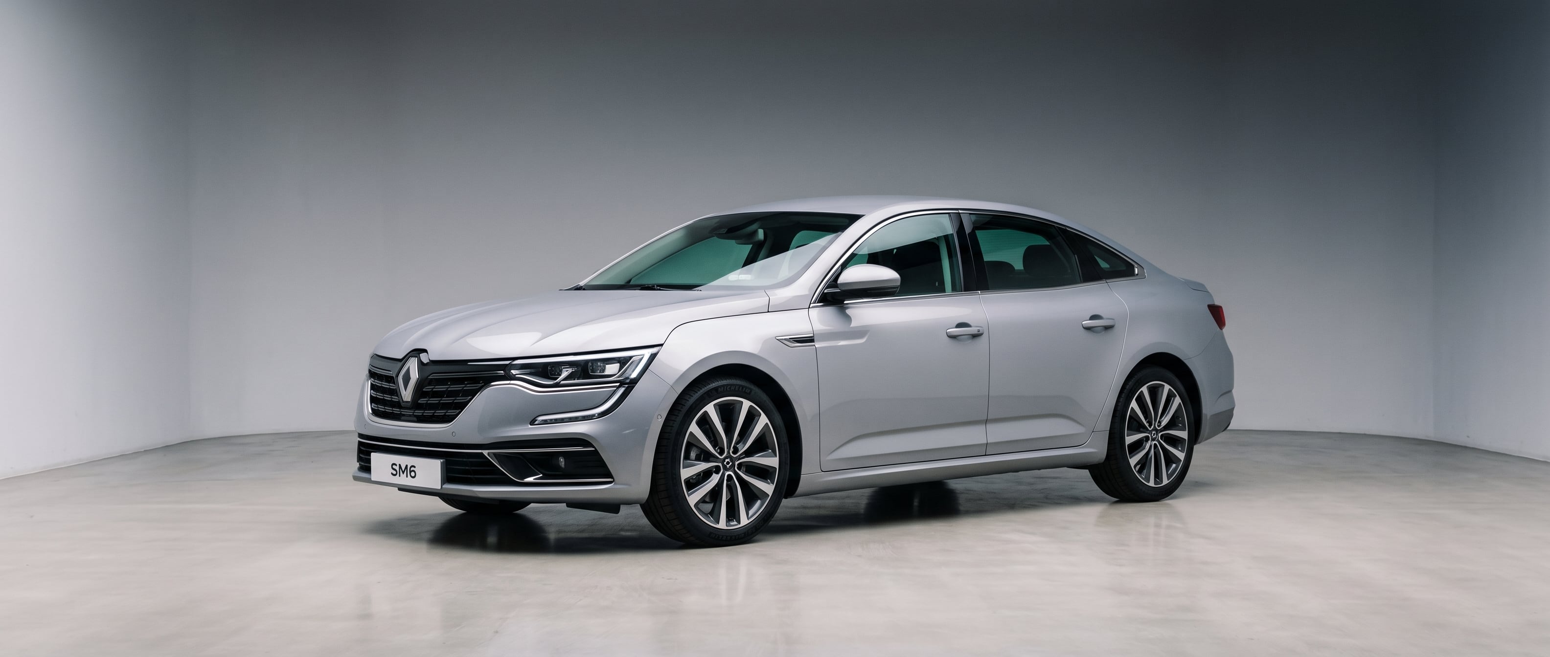 Renault Korea SM6