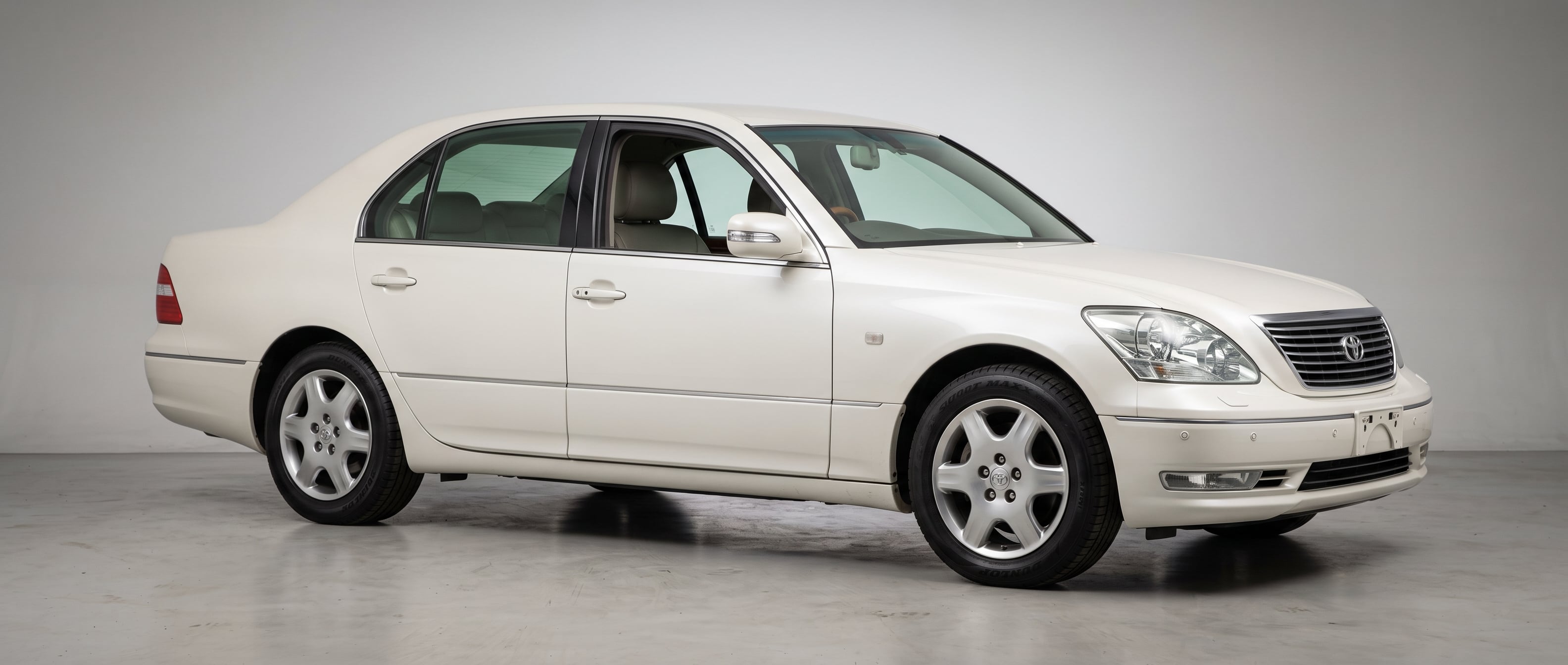 Toyota Celsior