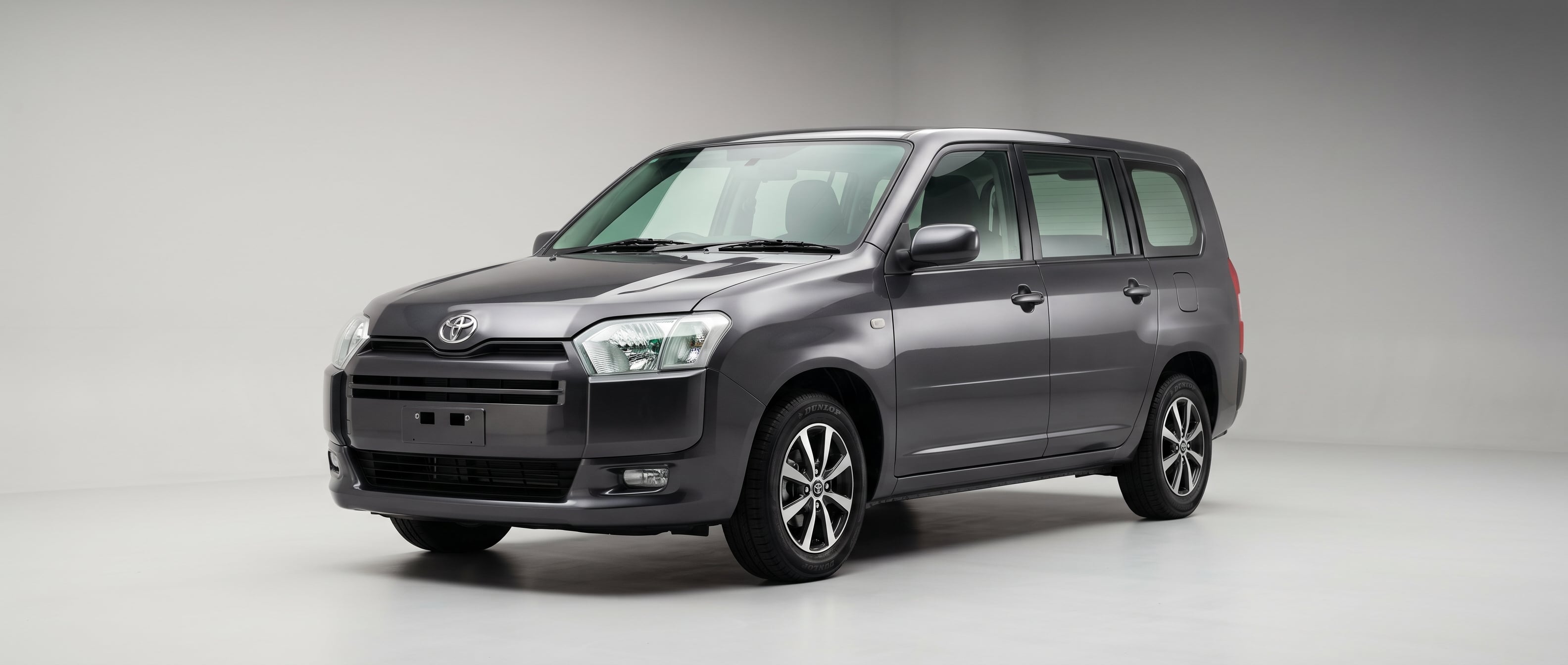 Toyota Succeed Van