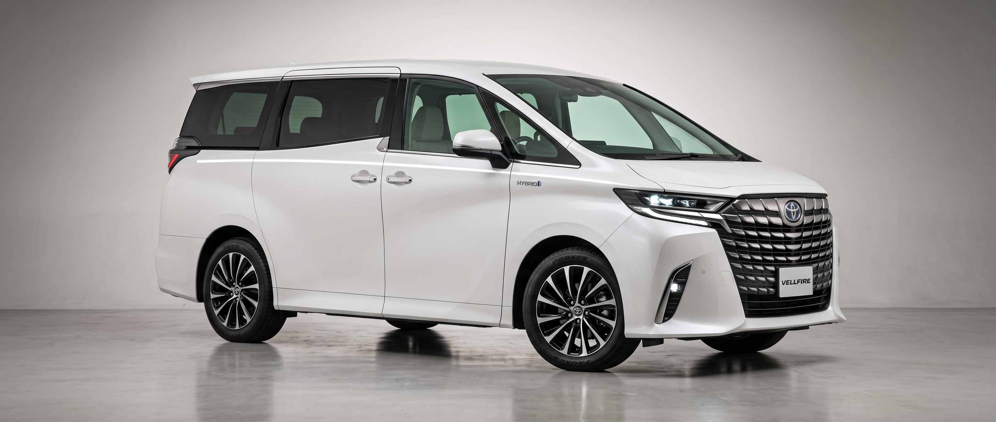 Toyota Vellfire Hybrid