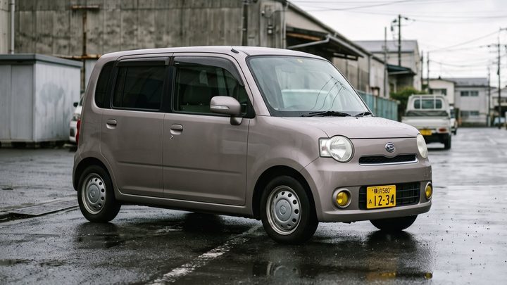 DAIHATSU MOVE LATTE