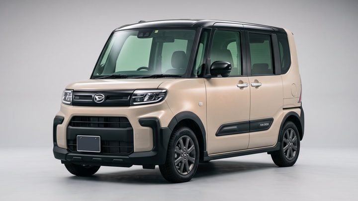 DAIHATSU TANTO FUN CROSS