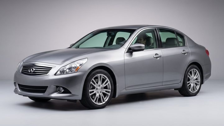 INFINITI G