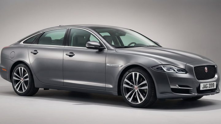JAGUAR XJ