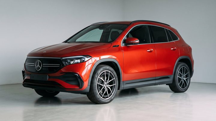 MERCEDES-BENZ EQA