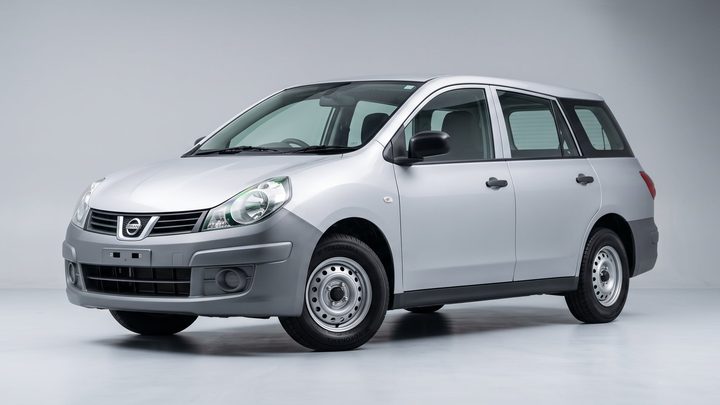 NISSAN AD VAN