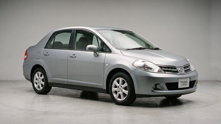 NISSAN TIIDA LATIO