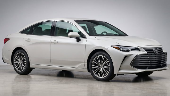 TOYOTA AVALON
