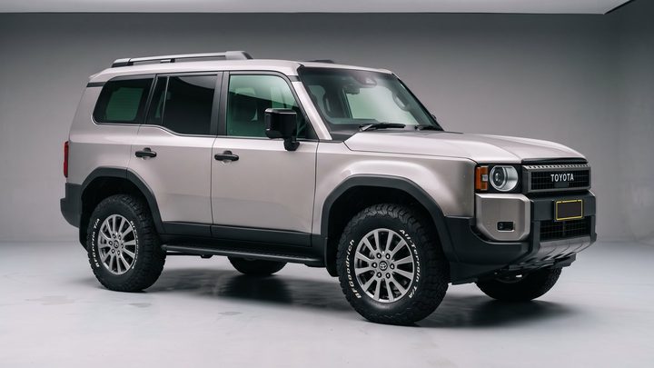 TOYOTA LAND CRUISER 250